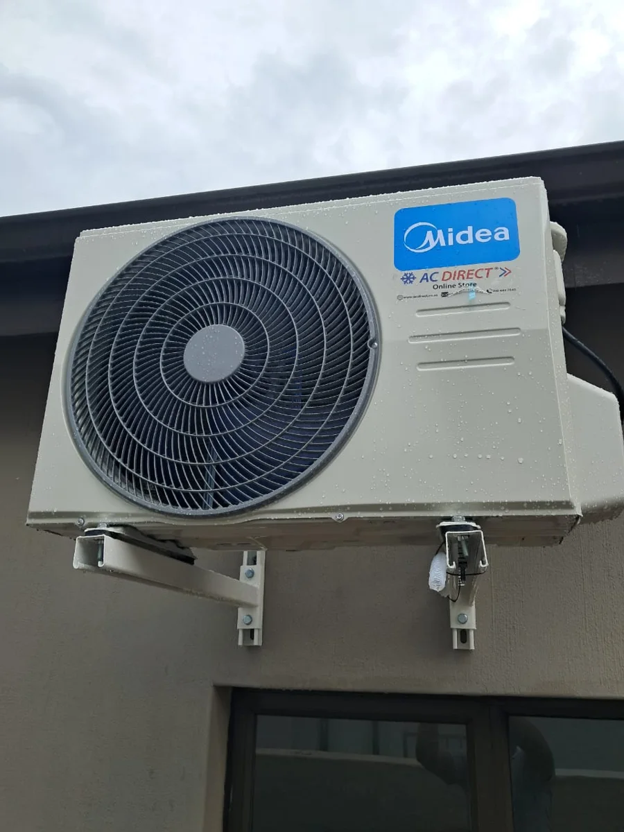Customer-supplied Pacific Installations air conditioning photo