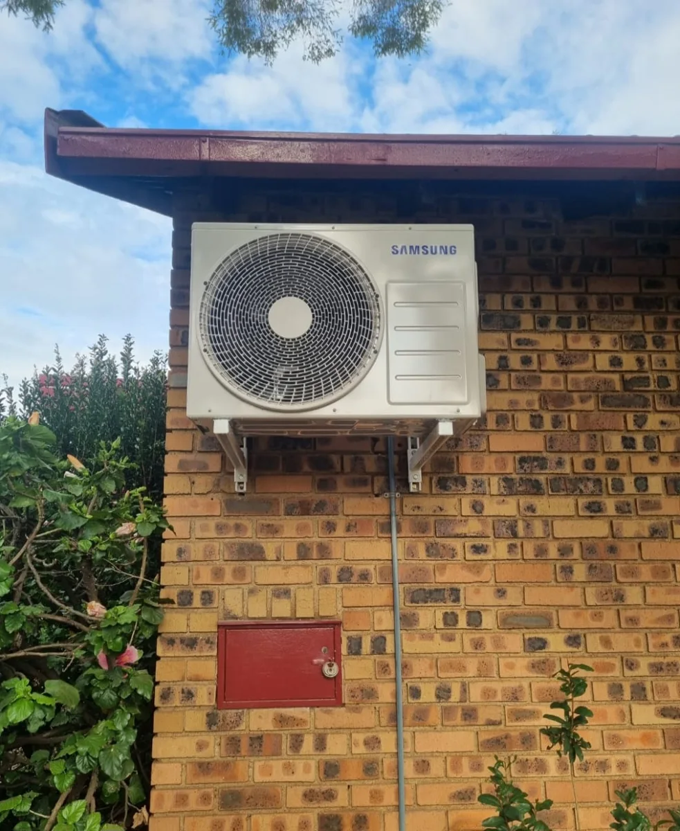 Customer-supplied Pacific Installations air conditioning photo